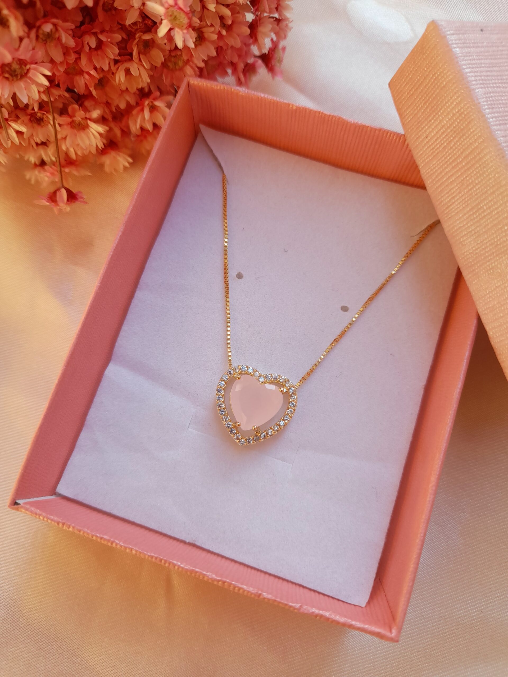 Colar Feminino Coração Rosa Banhado a Ouro 18k